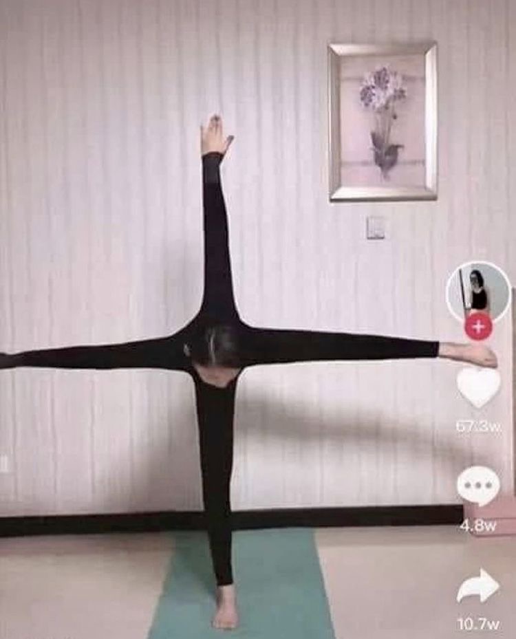 insane poses (@insaneposes) on Twitter photo 