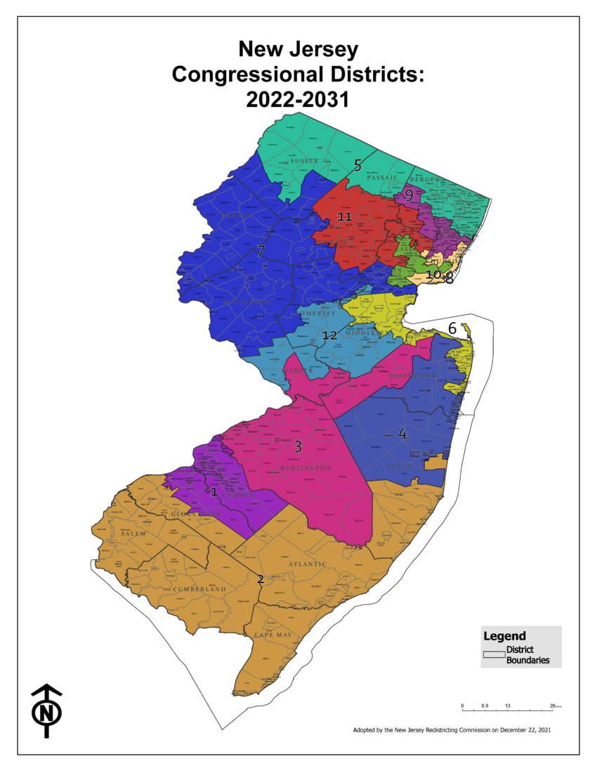 ☕Captain Spooky, USS New Jersey, NX-67860☕⚡🚗 (@yourbuddyspooky) on Twitter photo <a href="/LucasSa56947288/">Lucas Sanders 💙🗳️🌊💪🌈🚺🟧</a> This is NJ's congressional district map, based on the 2020 census.
Tell me with a straight face that this isn't gerrymandered.
Go ahead. <a href="/LucasSa56947288/">Lucas Sanders 💙🗳️🌊💪🌈🚺🟧</a> This is NJ's congressional district map, based on the 2020 census.
Tell me with a straight face that this isn't gerrymandered.
Go ahead.