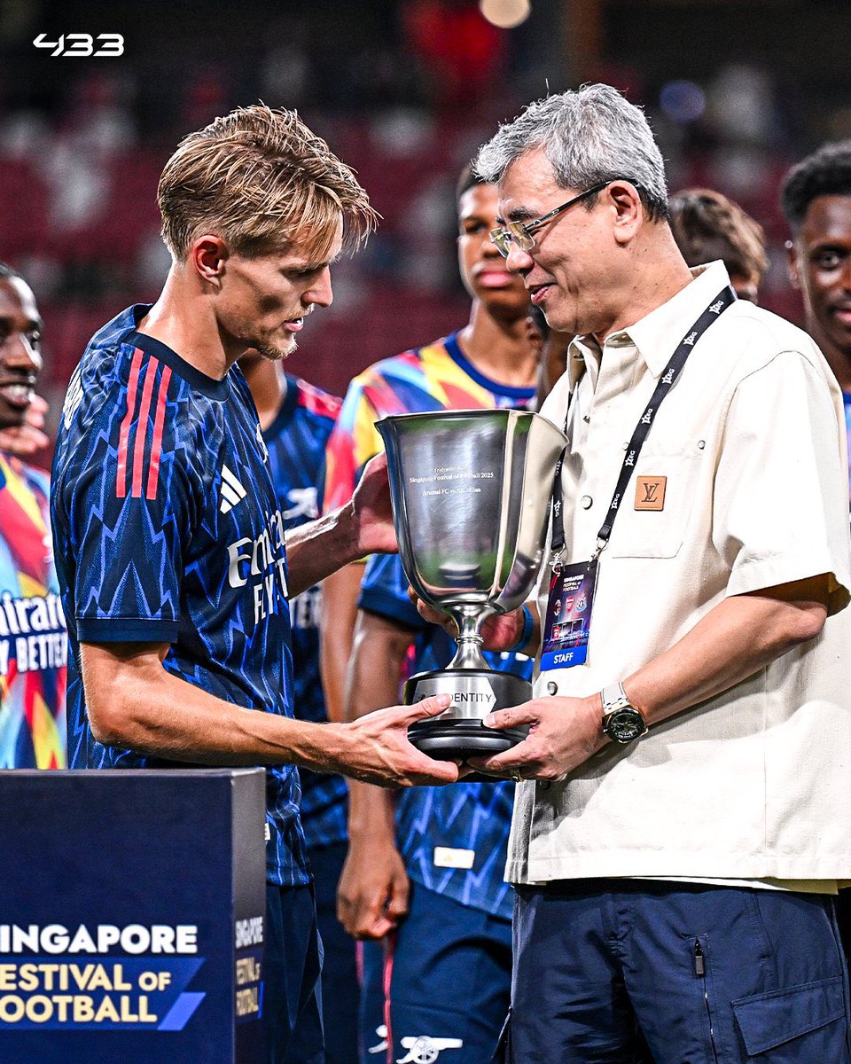 maxzythadj's tweet photo. @rafiuriliwan2 Oh yes that’s true grab your steel trophy for your 6 wins.🫣🫣 https://t.co/XZ75Olctmn