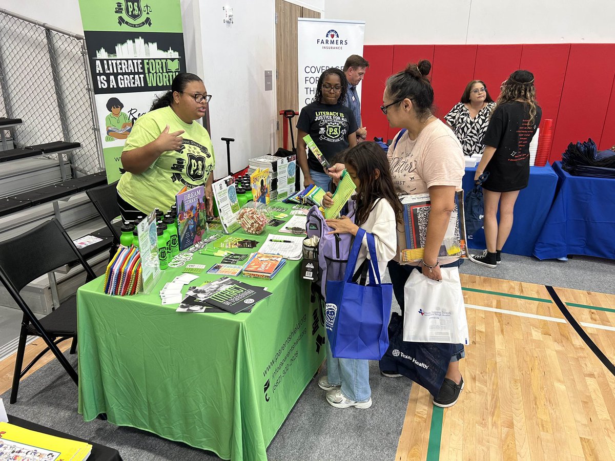 Trenace Dorsey-Hollins (@trenacedorsey) on Twitter photo The community was definitely OUTSIDE today! Thank you <a href="/Roxanne4FWISD/">Roxanne Martinez, FWISD Trustee</a> for inviting us to have fun, connect with some parents and ensure our babies are ready for school! <a href="/Parent_Shield/">Parent Shield Fort Worth</a> The community was definitely OUTSIDE today! Thank you <a href="/Roxanne4FWISD/">Roxanne Martinez, FWISD Trustee</a> for inviting us to have fun, connect with some parents and ensure our babies are ready for school! <a href="/Parent_Shield/">Parent Shield Fort Worth</a>