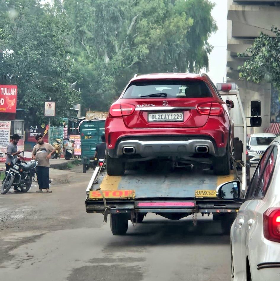 upwaaley's tweet image. मौसम बोल रहा है – सावधान रहे।
लेकिन ज़मीन पर सिस्टम अभी भी बहक रहा है।
यूपी में जाने कितने जिलों को मिली भारी बारिश की चेतावनी —
और क्या प्रदेश प्रशासन भी ऐसी ही readiness दिखा रहा है?
#UPTalks #WeatherTest #UPPolitics