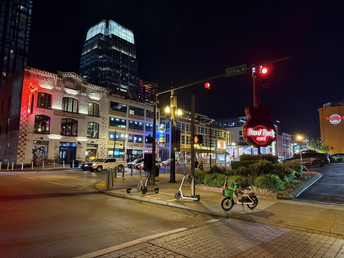 YasirAlKhalili's tweet photo. Excited to be part of the AMPLIFI trial, advancing care for #CIDP through #FCRN inhibition. Grateful for the opportunity to support our patients and contribute to the future of neuromuscular medicine @AANmember @AANEMorg @gbscidp @MedStarWHC @Georgetown #Nashville @MedStarGUH https://t.co/Z86kbGkPdl