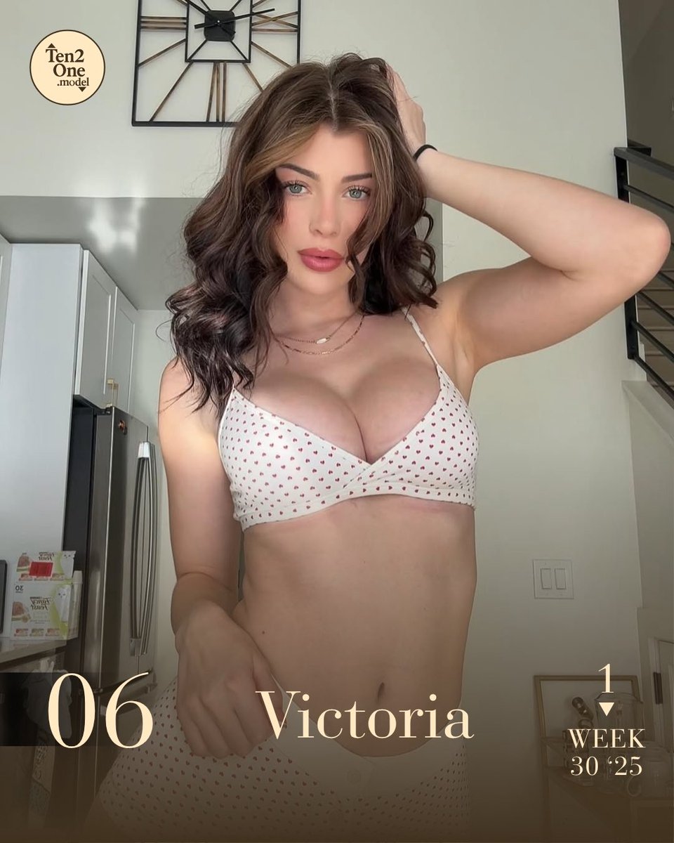 Ten2oneModels's tweet photo. Victoria is holding it down at #6 this week 💅🔥
Not quite Top 5… but oh, she’s circling the crown 👑
Quiet confidence, killer content, and major main character energy loading 📸✨

💬 Drop a 💖 if you think Victoria’s Top 3 material
#Ten2One #Week30 #VictoriaR #ModelCountdown https://t.co/gdXIrjoVgf
