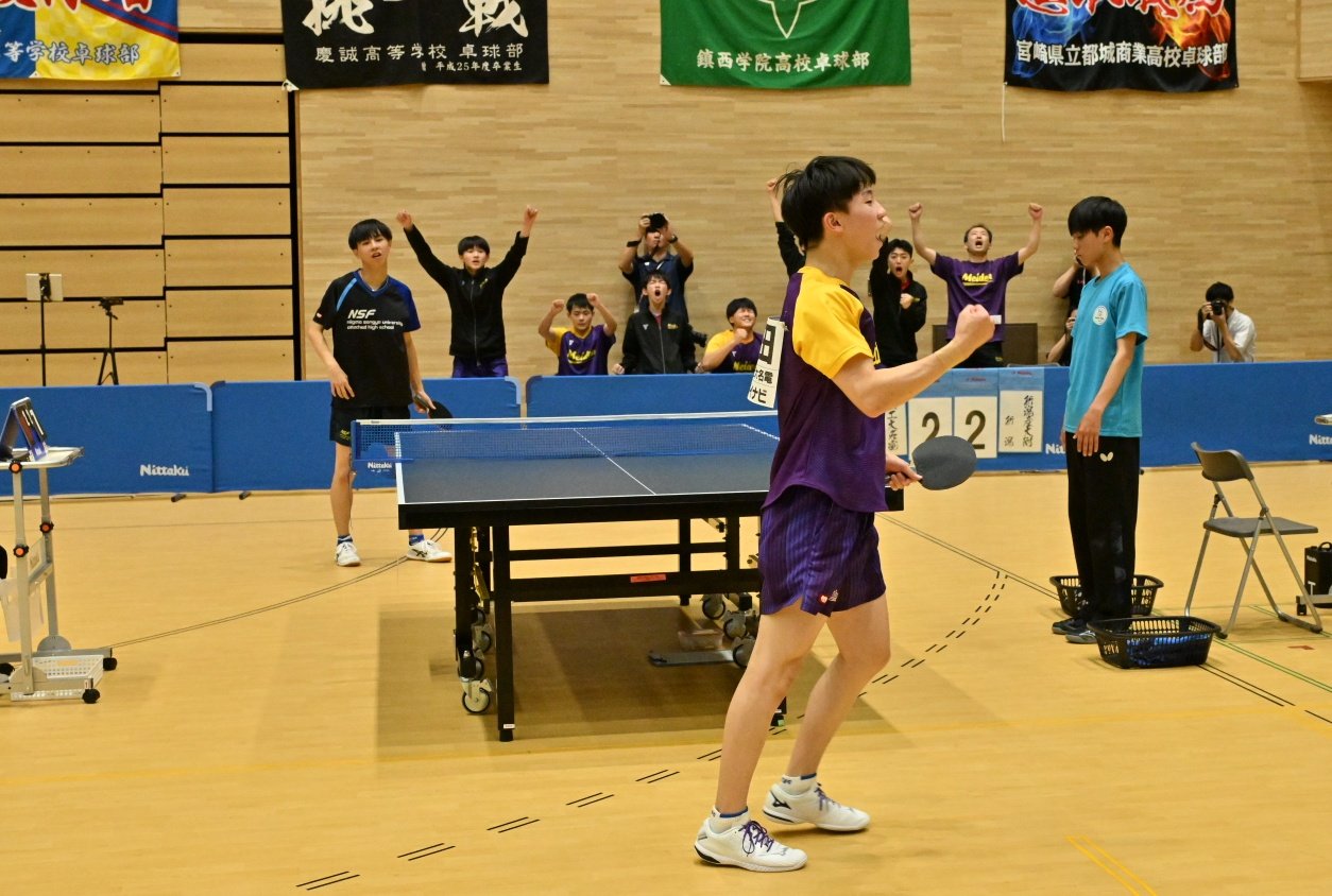 こぼれ球を拾ったコウチーニョ (@jyagakiller) / X