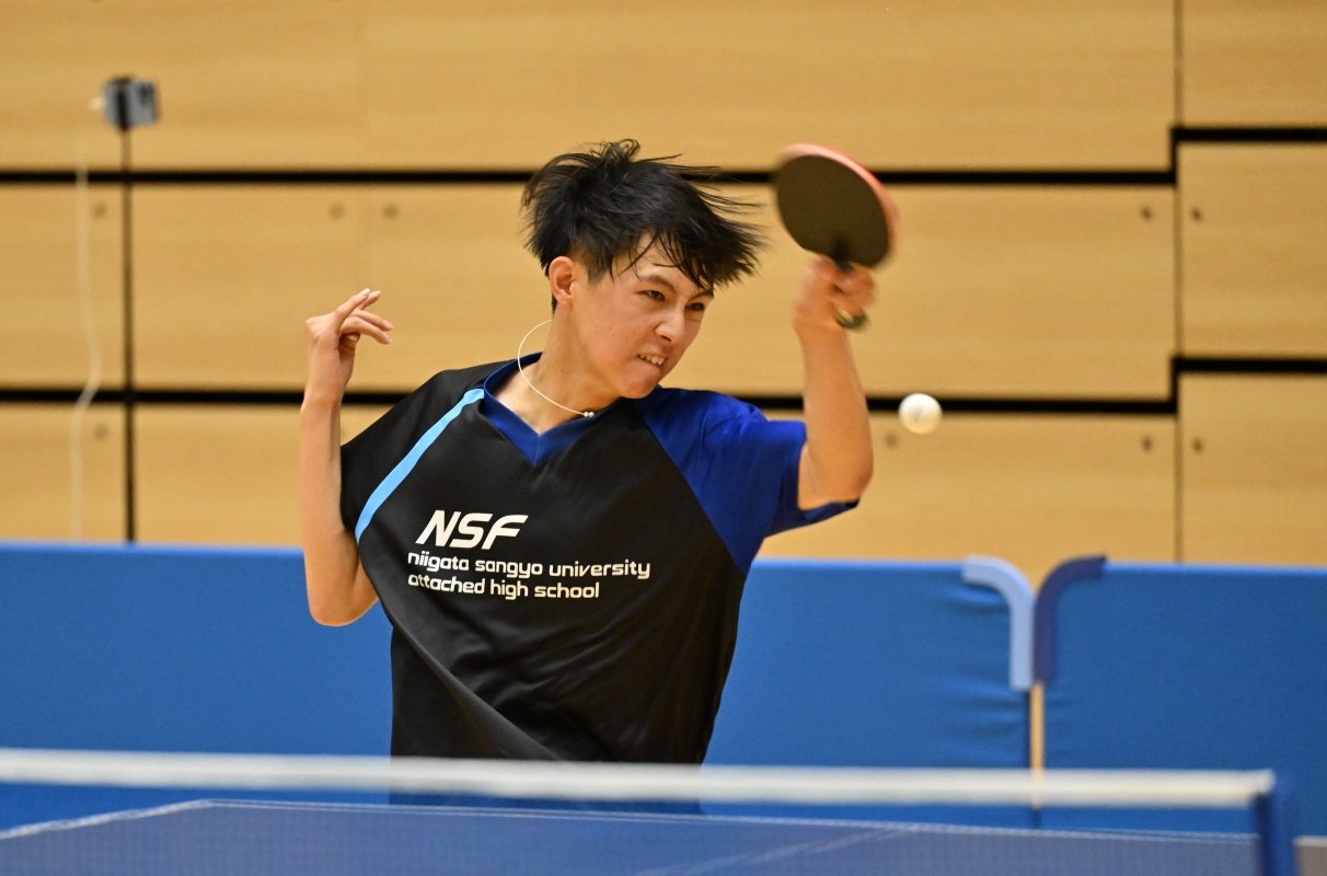 こぼれ拾ってコウチーニョ コウチーニョが“こぼれ拾って”W杯再現弾!! 現地で話題の一発に