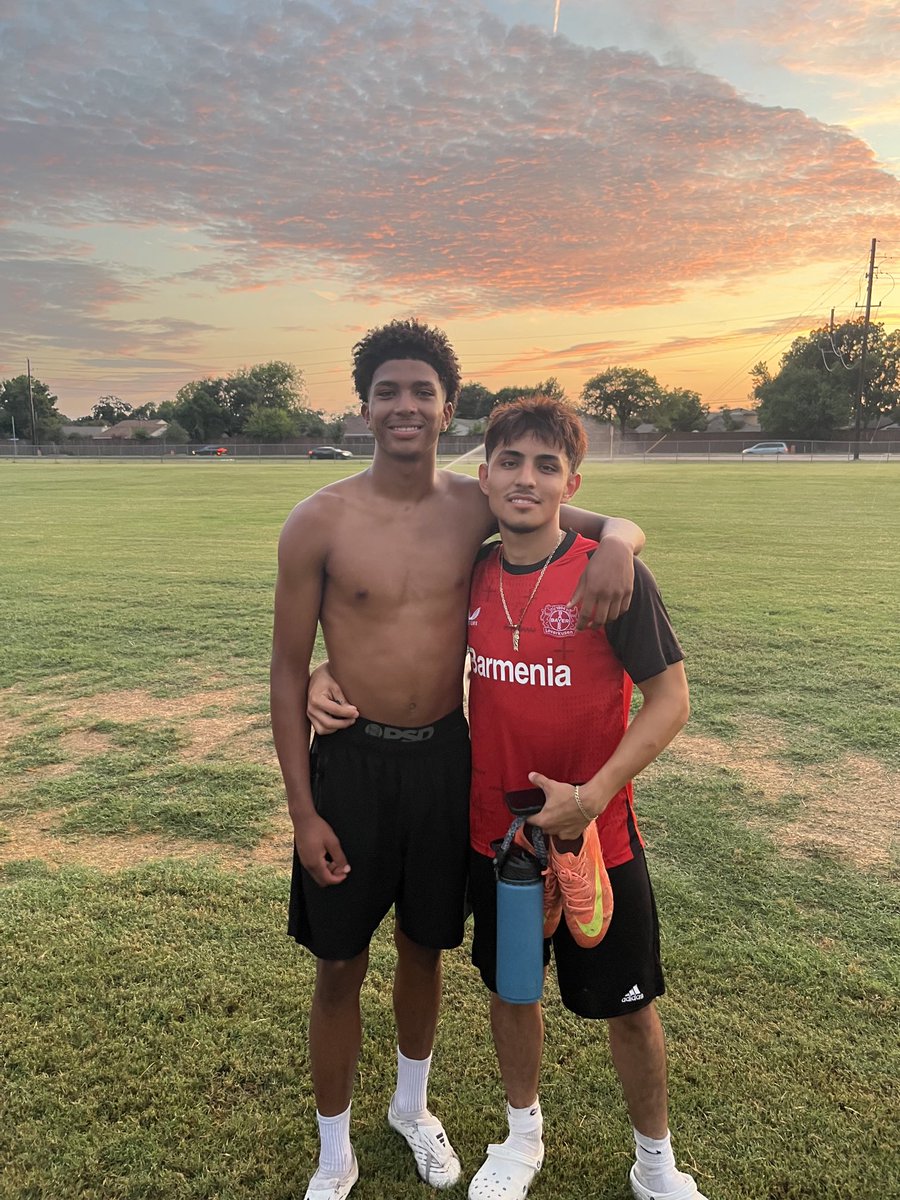 Cyridge Soccer (@cyridgesoccer) on Twitter photo Best of luck in Kansas City, Edson! Wishing you all the best as you continue your soccer journey! <a href="/CypressRidgeHS/">Cypress Ridge HS</a> Best of luck in Kansas City, Edson! Wishing you all the best as you continue your soccer journey! <a href="/CypressRidgeHS/">Cypress Ridge HS</a>