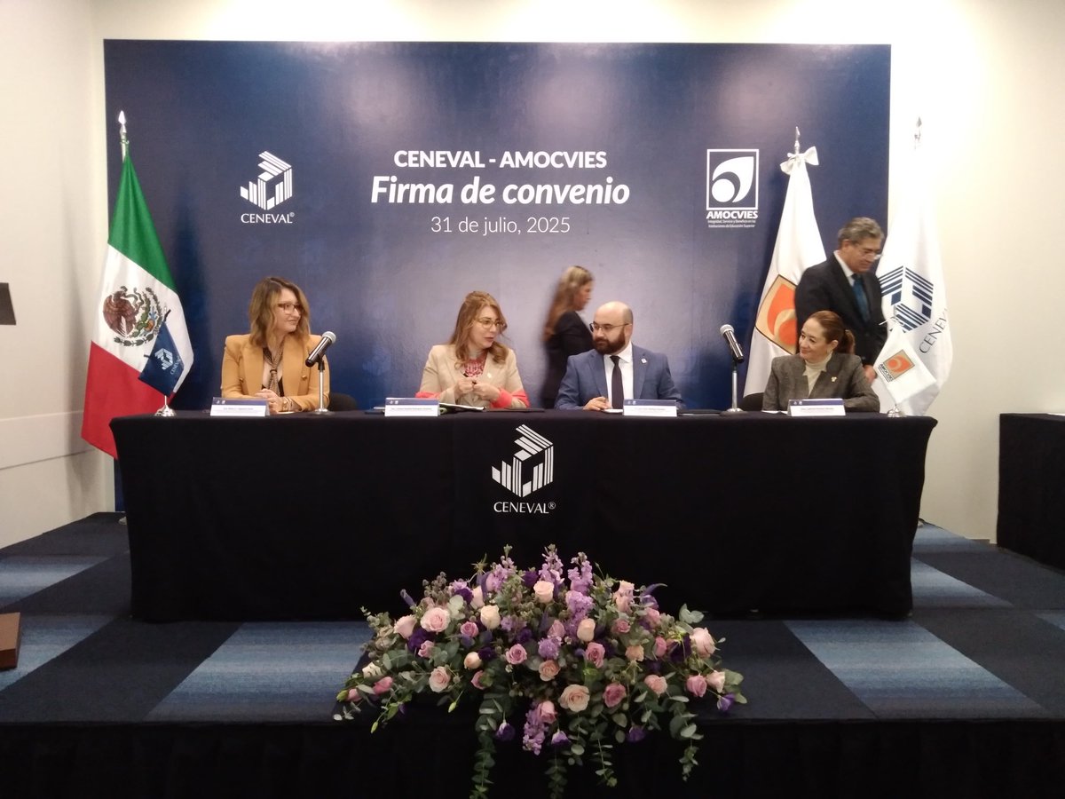 Hoy llevamos a cabo la firma del convenio de colaboración entre la #AMOCVIES y <a href="/SomosCeneval/">CENEVAL</a> con el propósito de fortalecer el desarrollo profesional en los ámbitos de control interno y vigilancia en las Instituciones de Educación Superior. 

#SomosAMOCVIES #UnCuartoDeSiglo