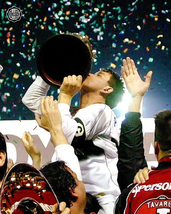 2️⃣3️⃣ años de nuestra tercera Copa Libertadores.

¡La Gloria es para siempre!

🤍🖤🤍