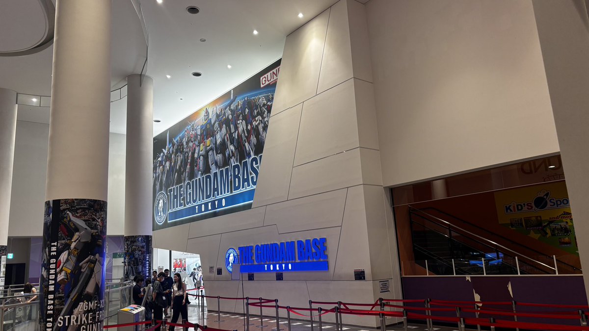 え？今日MG ジ・Oの再販日なの⁉️
(特に興味なし…)
人もまばらですが…🤔