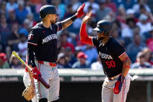 JustBB_Media's tweet image. The Minnesota Twins traded TEN players from their 26-man roster in this year’s trade deadline:

Louis Varland
Griffin Jax
Ty France
Carlos Correa
Danny Coulombe
Willi Castro
Brock Stewart
Jhoan Duran
Harrison Bader
Chris Paddack