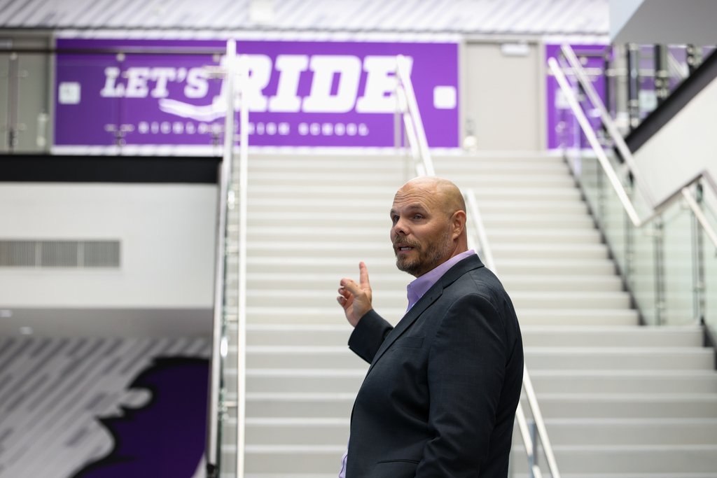 Richland High School tweet media