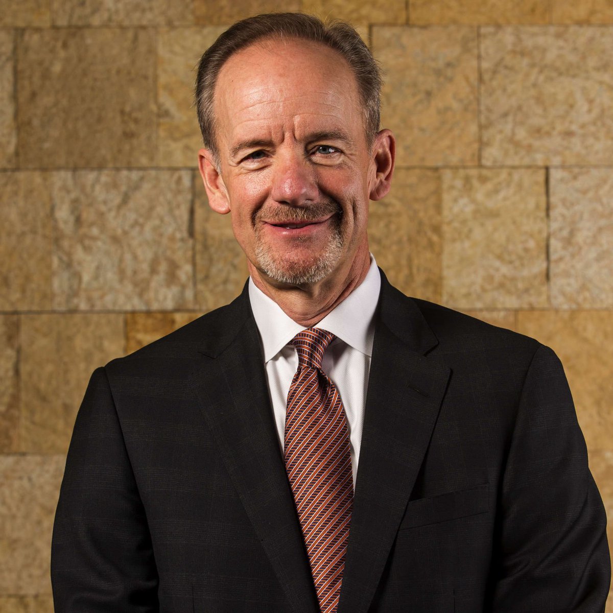 ‼️BREAKING ‼️ 

The #MNTwins are finalizing a trade to send Jim Pohlad to prison in exchange for cash considerations! 

Huge last minute news coming out of MPLS!