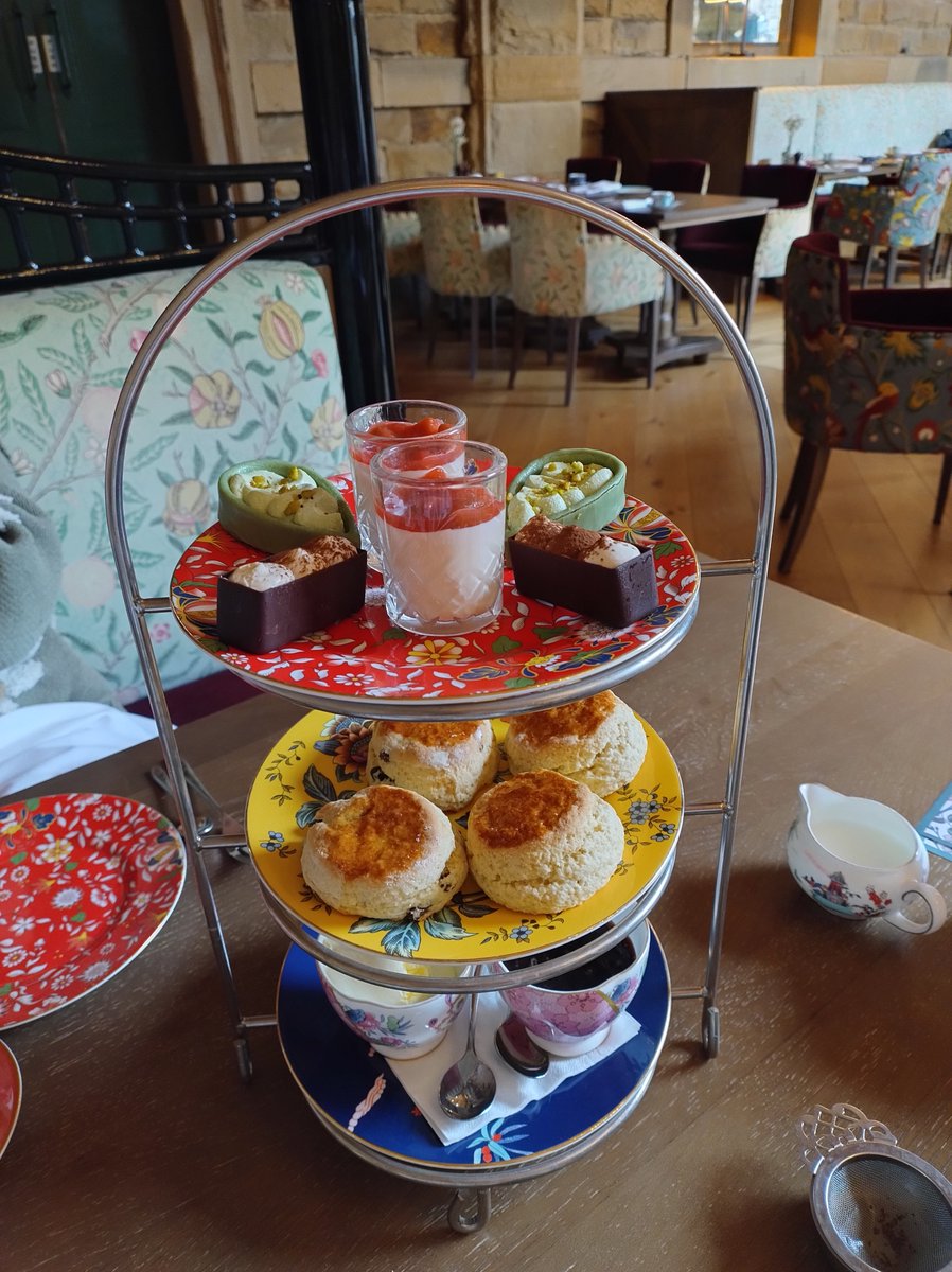 Fern Cottage Holiday Let (@ferncottagelet) on Twitter photo High tea at Chatsworth House is always such a treat! And the estate is only a short drive from Fern Cottage.
#ferncottage #holidaycottage #peakdistrict
#peakdistrictcottages #dogfriendlycottages
#countryliving #chatsworth #chatsworthhouse
#countryside <a href="/ChatsworthHouse/">Chatsworth</a> High tea at Chatsworth House is always such a treat! And the estate is only a short drive from Fern Cottage.
#ferncottage #holidaycottage #peakdistrict
#peakdistrictcottages #dogfriendlycottages
#countryliving #chatsworth #chatsworthhouse
#countryside <a href="/ChatsworthHouse/">Chatsworth</a>