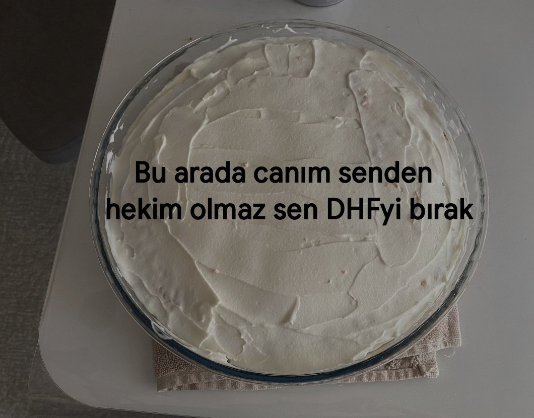 Dhf de nefes alıyorsundur...

Hoca/asistan/temizlik görevlisi/hasta /hasta yakını /tıbbı atık kutusu/fakülte kedisi=