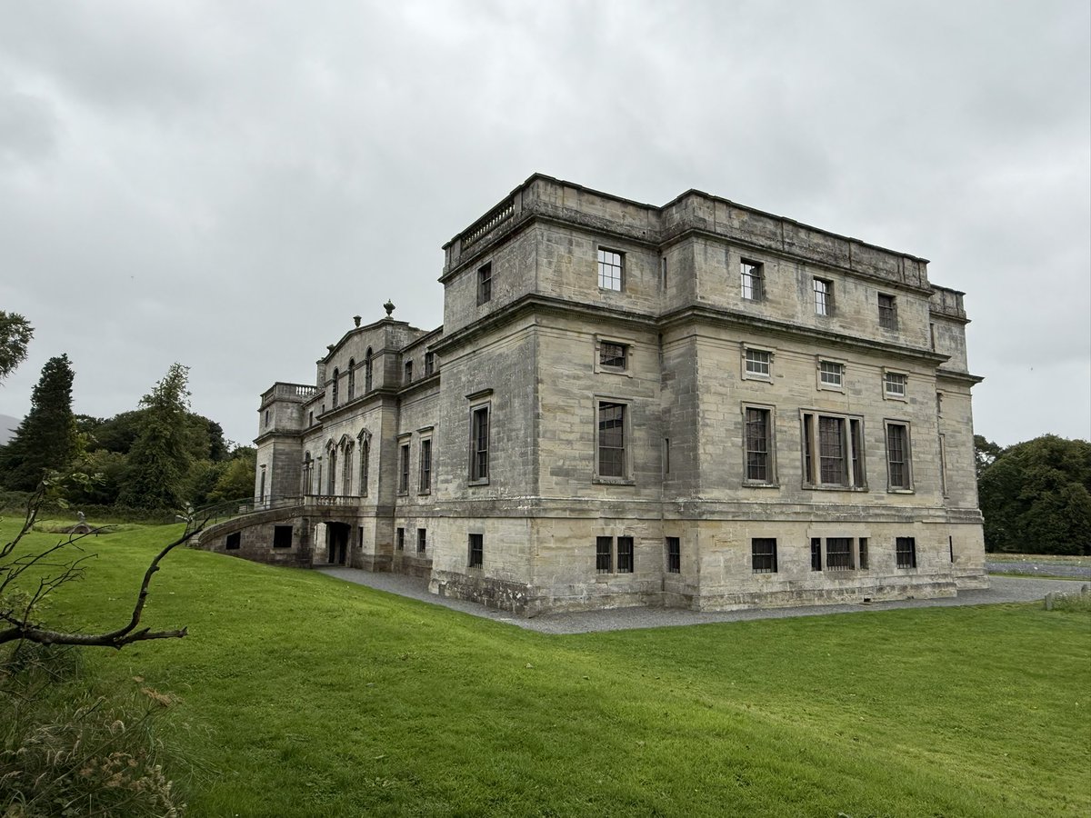 A visit to the Penicuik Estate today. The old house looking lovely as ever amongst the wildflowers.