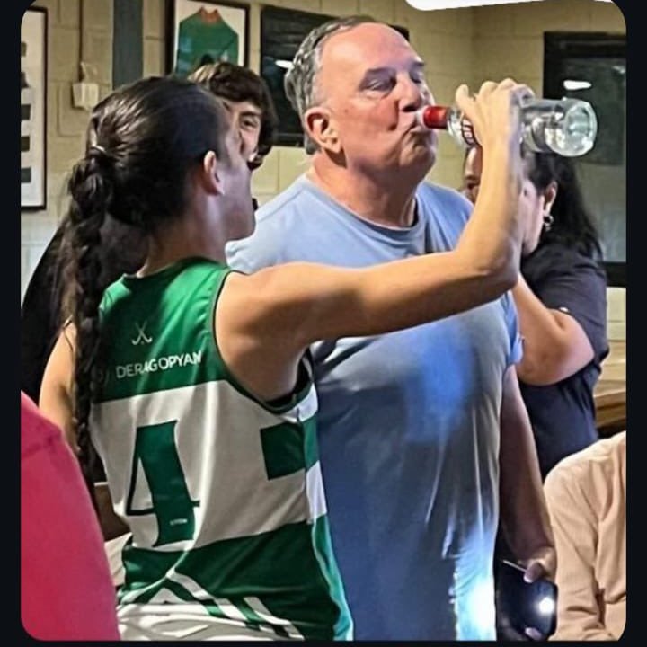 maatununez_'s tweet image. No olvidemos que este hombre sigue en Ferro