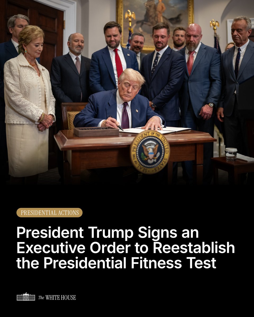 The White House (@whitehouse) on Twitter photo MAKE AMERICA FIT AGAIN! 💪🇺🇸
"I'm pleased to announce that we're officially restoring the Presidential Fitness Test and the Presidential Fitness Award." - <a href="/POTUS/">President Donald J. Trump</a> MAKE AMERICA FIT AGAIN! 💪🇺🇸
"I'm pleased to announce that we're officially restoring the Presidential Fitness Test and the Presidential Fitness Award." - <a href="/POTUS/">President Donald J. Trump</a>