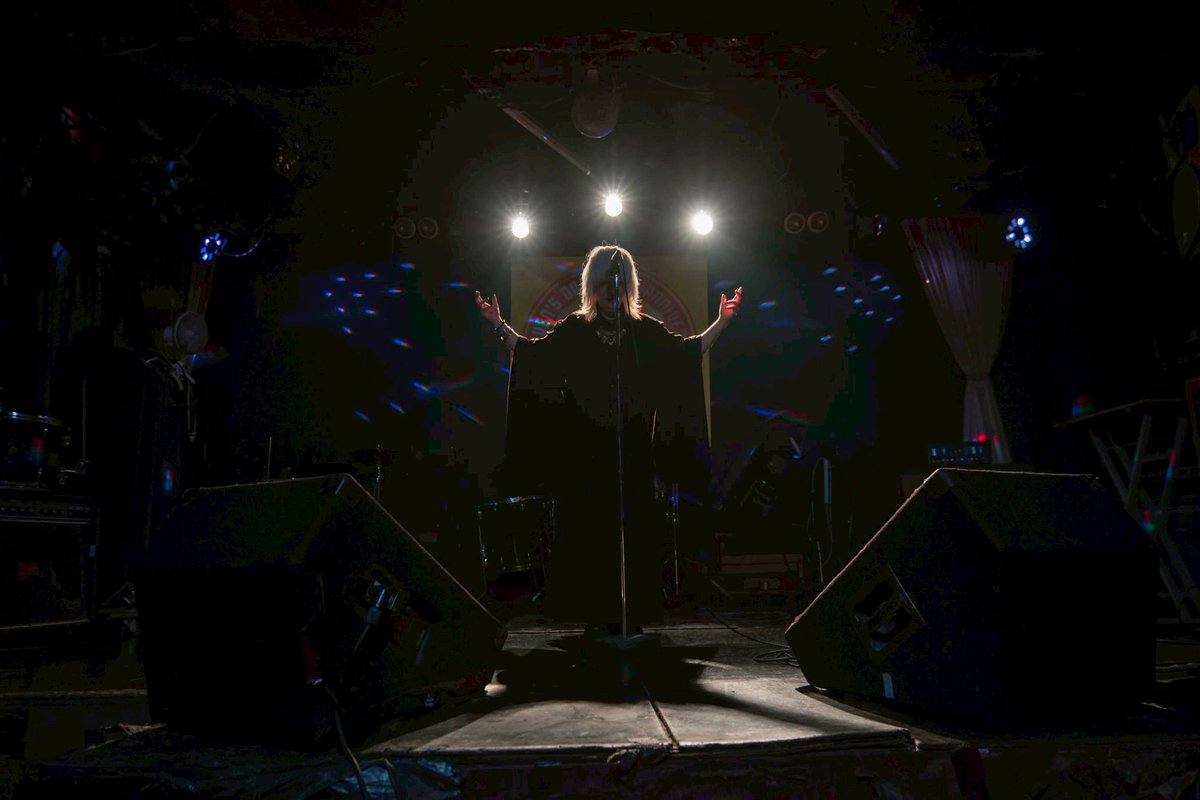 shin_livephoto's tweet photo. The other day, TranS-O-'s live set at Heaven's Door in Sangenjaya was truly a divine moment.
With a voice that shook the venue and an almost mystical presence on stage, Trans-O-'s performance was unforgettable. 🎤🌌
#LiveMusic #TransO #TokyoNights #Heaven'sDoor #DivinePerformance https://t.co/Eg8Mt2pJdq