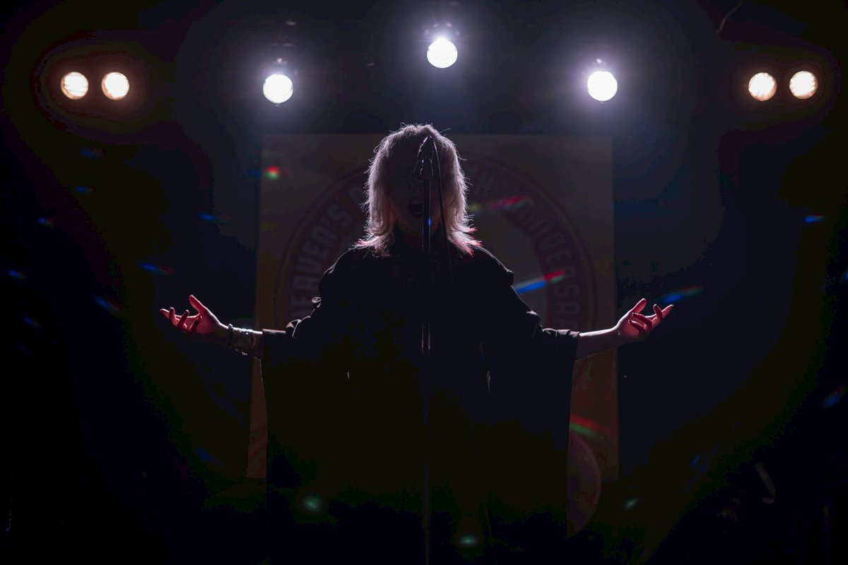 shin_livephoto's tweet photo. The other day, TranS-O-'s live set at Heaven's Door in Sangenjaya was truly a divine moment.
With a voice that shook the venue and an almost mystical presence on stage, Trans-O-'s performance was unforgettable. 🎤🌌
#LiveMusic #TransO #TokyoNights #Heaven'sDoor #DivinePerformance https://t.co/Eg8Mt2pJdq