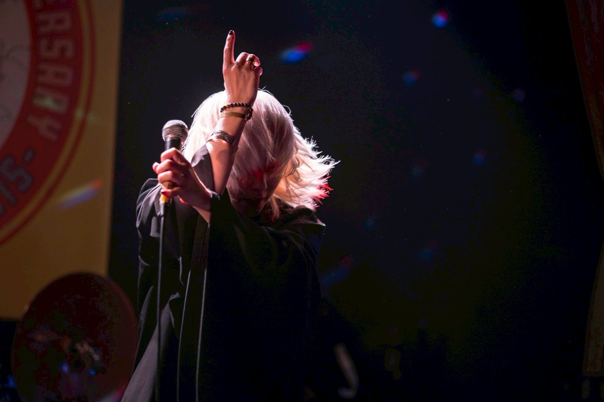 shin_livephoto's tweet photo. The other day, TranS-O-'s live set at Heaven's Door in Sangenjaya was truly a divine moment.
With a voice that shook the venue and an almost mystical presence on stage, Trans-O-'s performance was unforgettable. 🎤🌌
#LiveMusic #TransO #TokyoNights #Heaven'sDoor #DivinePerformance https://t.co/Eg8Mt2pJdq