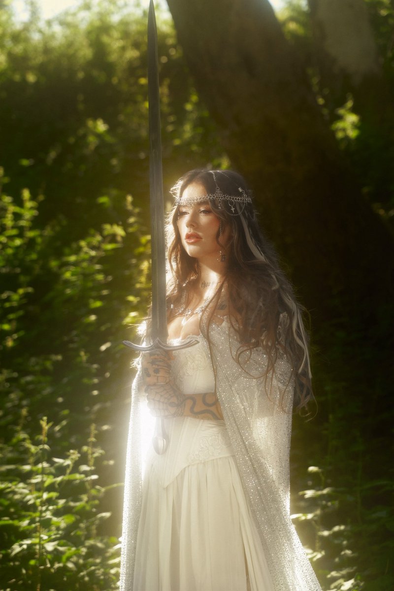 craymusic's tweet image. MY NEW SONG TILL DEATH DROPS AUGUST 15th⚔️⚔️⚔️⚔️

Support an indie artist cuz everything’s fucked!

PRESAVE: ffm.to/tillldeath