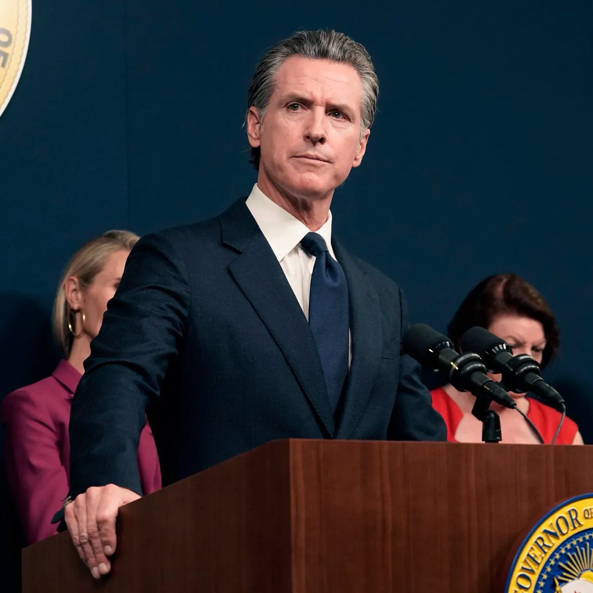 Protect Kamala Harris ✊ (@disavowtrump20) on Twitter photo 🚨NEW: Governor Gavin Newsom plans to call for a special election in November for voters to approve a new congressional map in California to combat the Texas GOP’s gerrymander attempt.
RETWEET to thank <a href="/GavinNewsom/">Gavin Newsom</a> for standing up for our democracy! 🚨NEW: Governor Gavin Newsom plans to call for a special election in November for voters to approve a new congressional map in California to combat the Texas GOP’s gerrymander attempt.
RETWEET to thank <a href="/GavinNewsom/">Gavin Newsom</a> for standing up for our democracy!