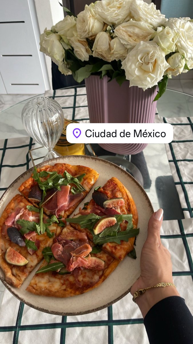 #Juernes #PizzaTime  🍕