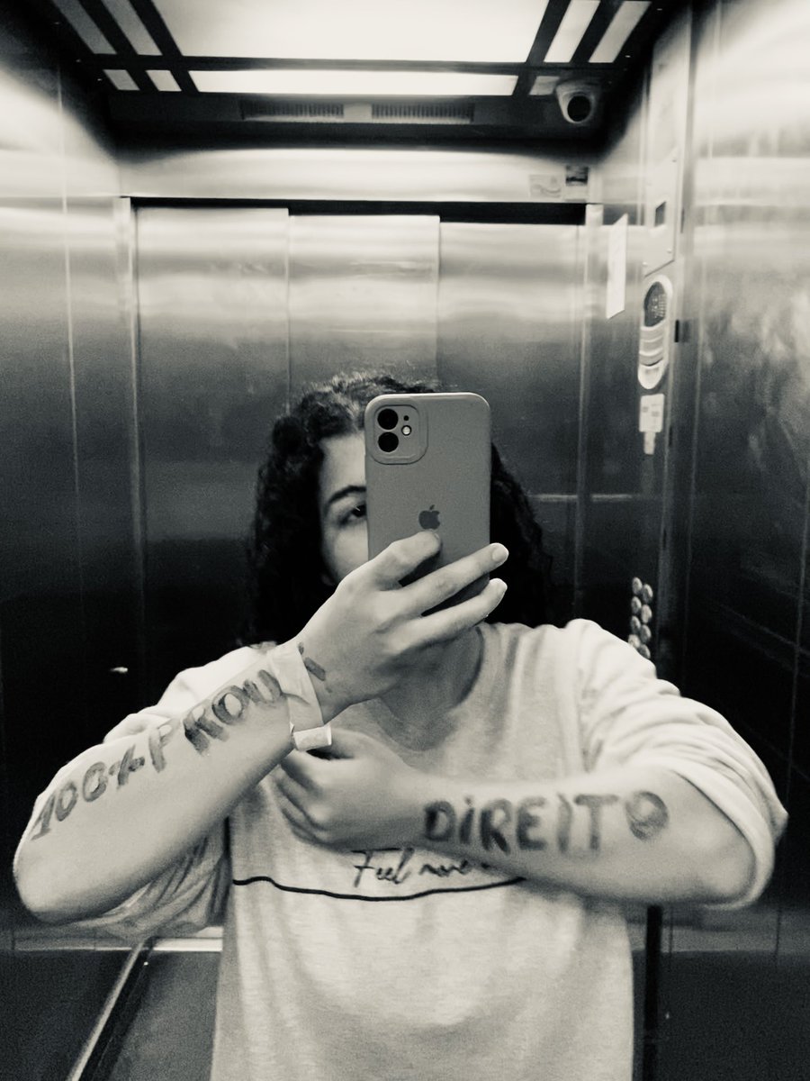 cibellezm's tweet photo. Deus escreveu minha história letra por letra e a fé que ELE me deu corre na veia https://t.co/wkFXEP2n3J