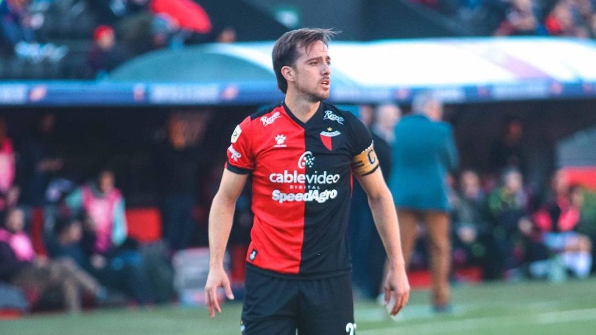 NicoMai10's tweet image. 🔴⚫️ #Colón
Christian #Bernardi con molestias en uno de sus cuádriceps está descartado para jugar el Domingo ante #GimnasiayEsgrima(J). @Cadena3Com Santa Fe FM 📻 101.7 @lacentrald_sf