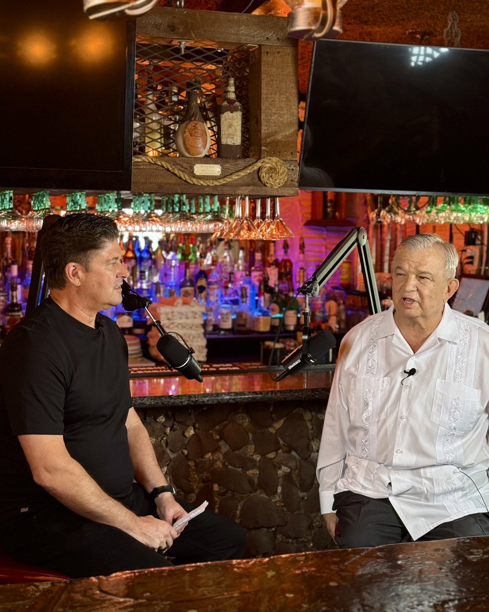 PottsLawFirm's tweet photo. Had the absolute pleasure of sitting down with the iconic entrepreneur &amp; restaurateur of #ElTiempoCantina — Roland Laurenzo, for episode 3 of the #PottsPowerPodcast 💥🎙️#PPP

Full podcast episode will be up very soon on my Youtube channel @derekpottslaw 💯 #HoustonFood https://t.co/XkgtTE4Hbp