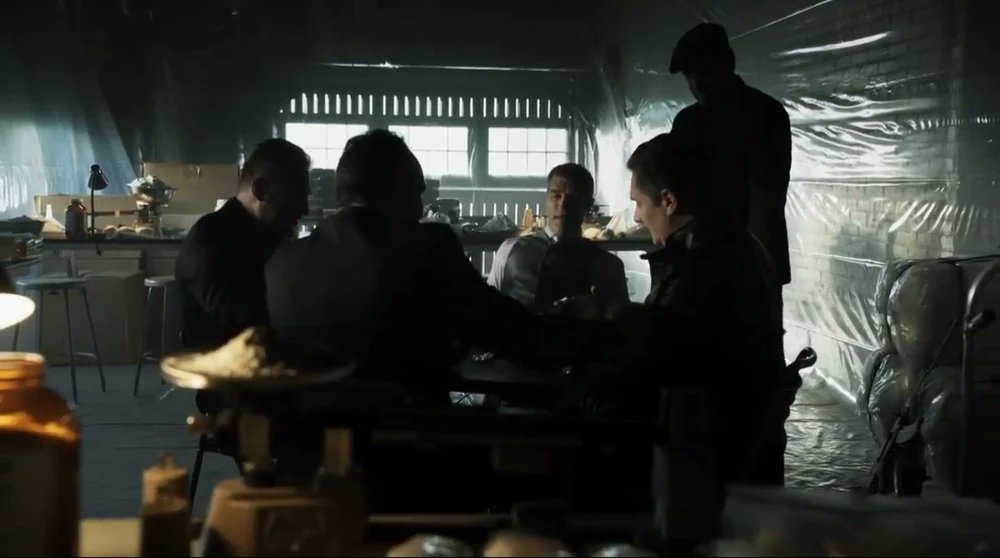 TheRealB_Wayne's tweet photo. Russian Mob

The Russian Mob was a significant criminal organization based in Gotham City, and a faction of the Falcone crime family.

#RussianMob #GothamCity #Gotham #Mob #Batman #DCEU #DCU https://t.co/hO8bO4P5EY
