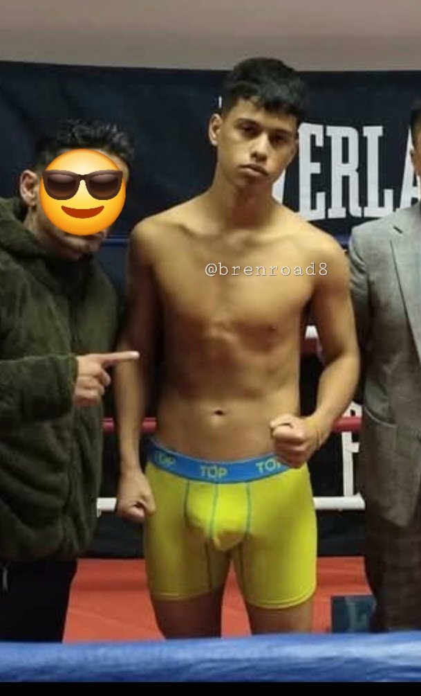 Estos papitos leche fresca 🥵🥵 #chacalitos #héteros #machos #bultos #bulges #straight #boys #chongos