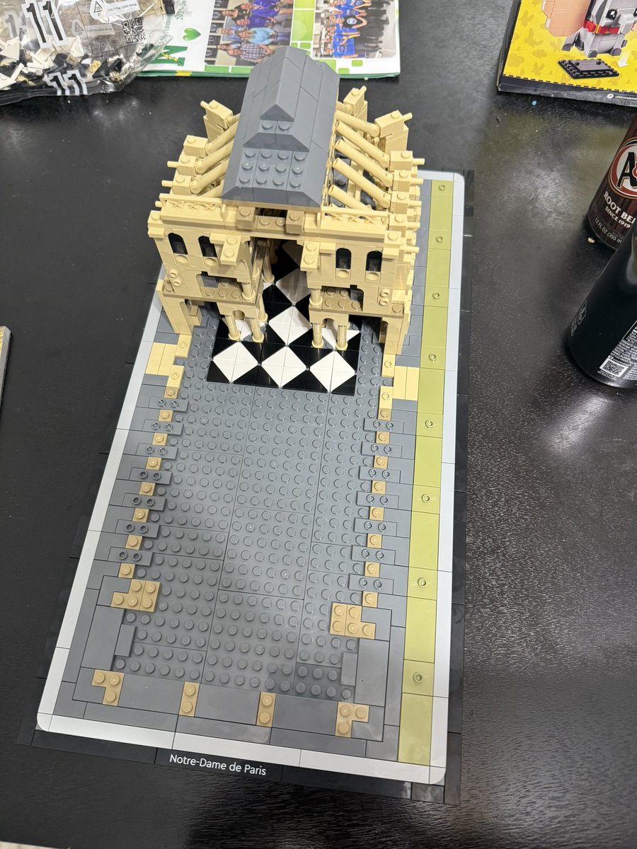 EricWagner39's tweet photo. @LEGO_Group after bag 10 loving how this is turning out https://t.co/amgVKTpWpV