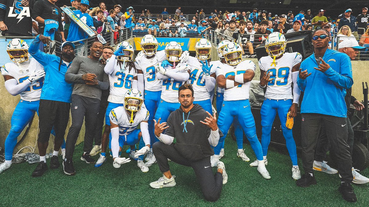 chargers's tweet photo. football is back. https://t.co/hjpMocCmse