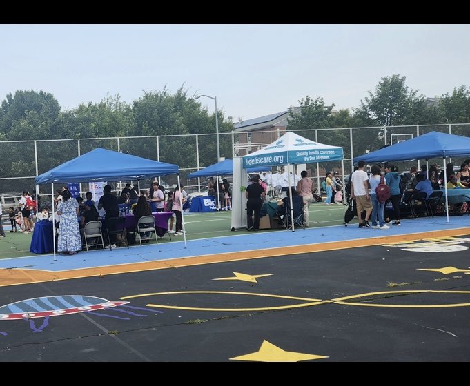 Communities Resist (@nyccore) on Twitter photo Earlier today, we tabled at the annual <a href="/D32Bushwick/">Community District 32</a> Summer Bash at P.S. 377. It was a great event filled with family fun activities. Thank you for having us! Earlier today, we tabled at the annual <a href="/D32Bushwick/">Community District 32</a> Summer Bash at P.S. 377. It was a great event filled with family fun activities. Thank you for having us!