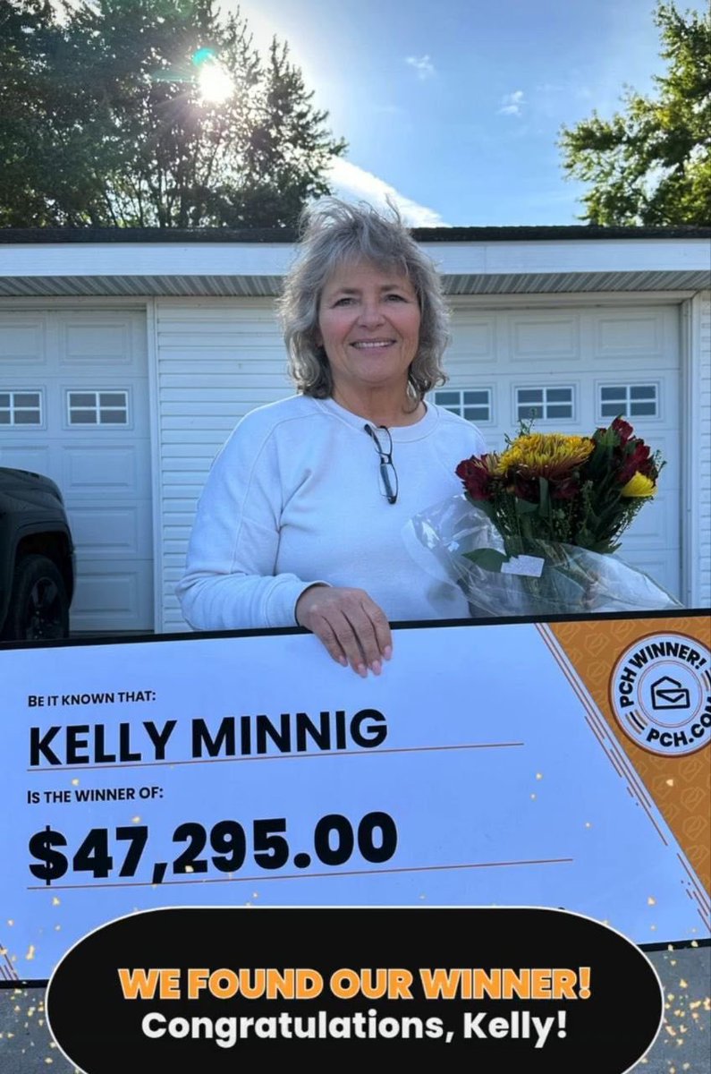 PublishersHC's tweet image. Congratulations 🎊 to you Mrs. Kelly Minnig