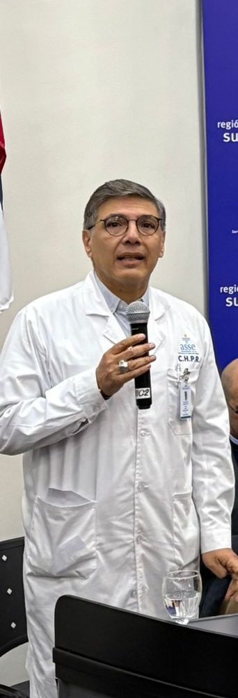 Daniel Castro (@dcastro65) on Twitter photo Ahora a las 21 la entrevista con el Director General del Hospital Pereira Rossell , Gustavo Giachetto <a href="/ggiachet/">Gustavo Giachetto</a>. Agenda Abierta por 690AM, FMTotal 102.9 y la app de Sarandí sarandi690.com.uy Ahora a las 21 la entrevista con el Director General del Hospital Pereira Rossell , Gustavo Giachetto <a href="/ggiachet/">Gustavo Giachetto</a>. Agenda Abierta por 690AM, FMTotal 102.9 y la app de Sarandí sarandi690.com.uy