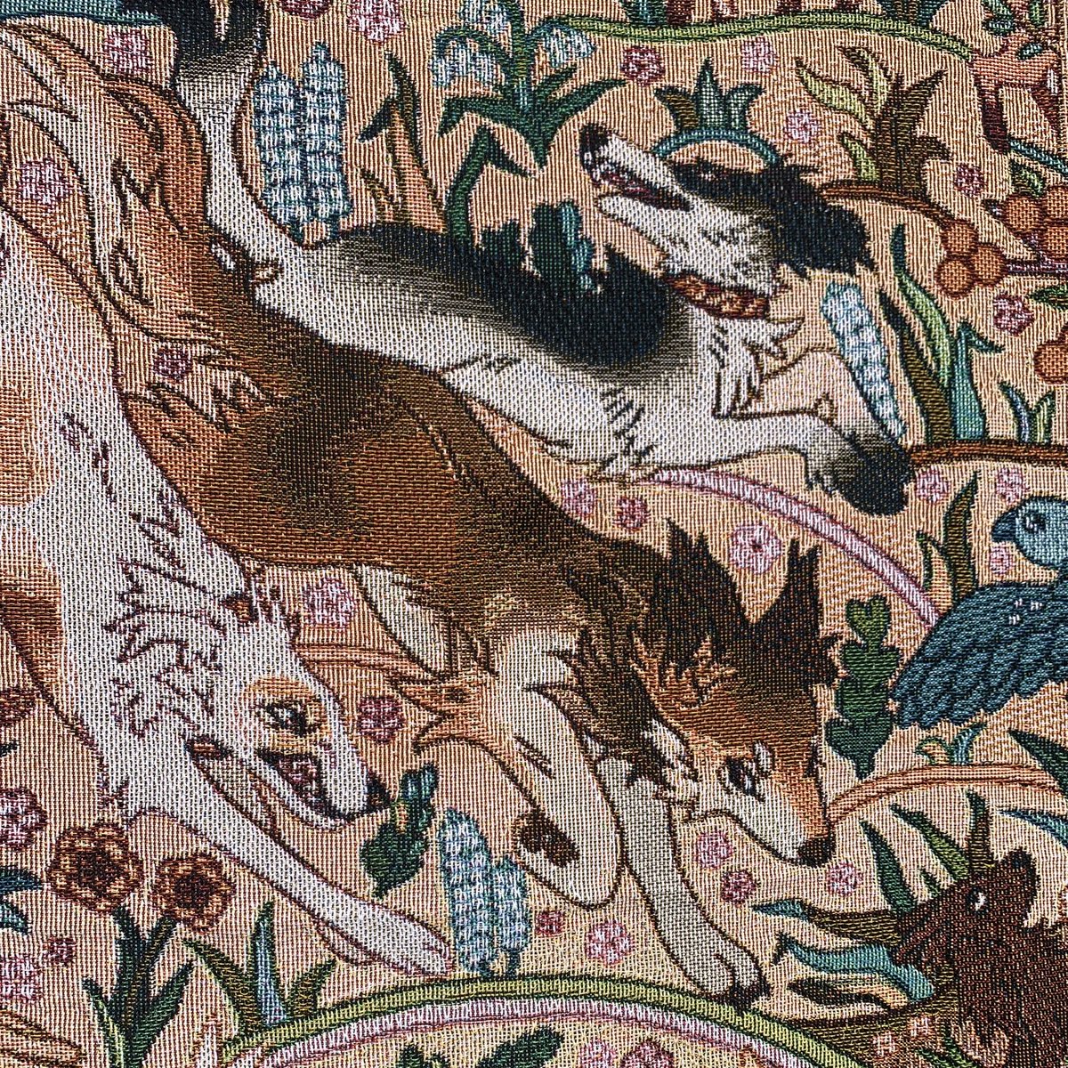 wolf pack pre-orders go live TOMORROW at 2pm pacific time!
(limited to 20 tapestries, first come first serve!)