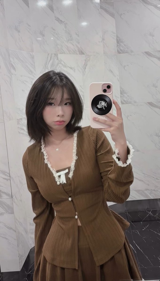 Sỉ nhục chó cái dâm đãng tweet media