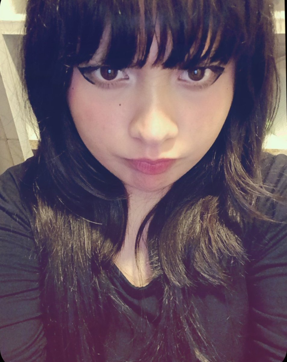 hannah tweet media