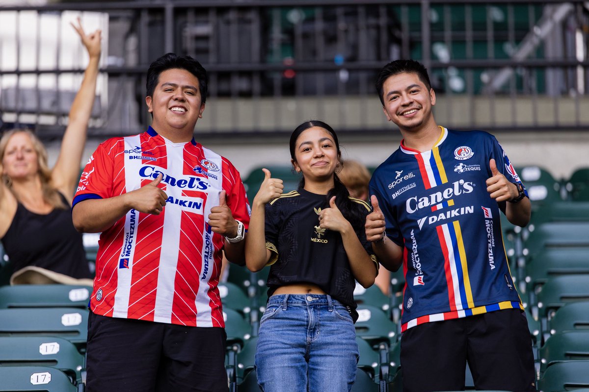 AtletideSanLuis's tweet photo. Gracias por acompañarnos en Portland, Potosinos.

Nos vemos en Salt Lake City, reconocemos el esfuerzo que hacen para vernos en cualquier parte, muchas gracias. 

#LoQueNosUne #ConAlmaPotosina 
#LeaguesCup2025 https://t.co/M5MGFV94Qu