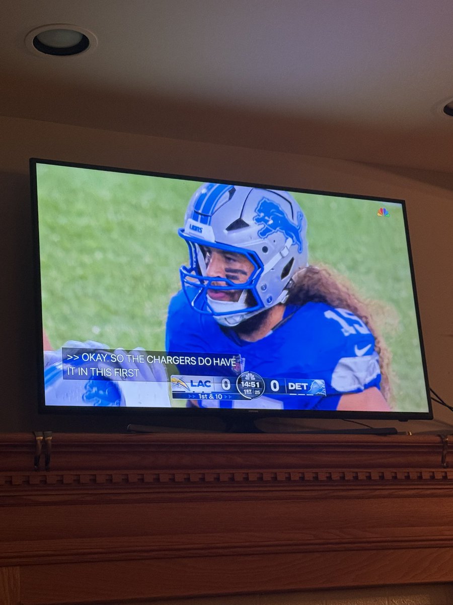 rstern33's tweet image. #ItsFootballTime