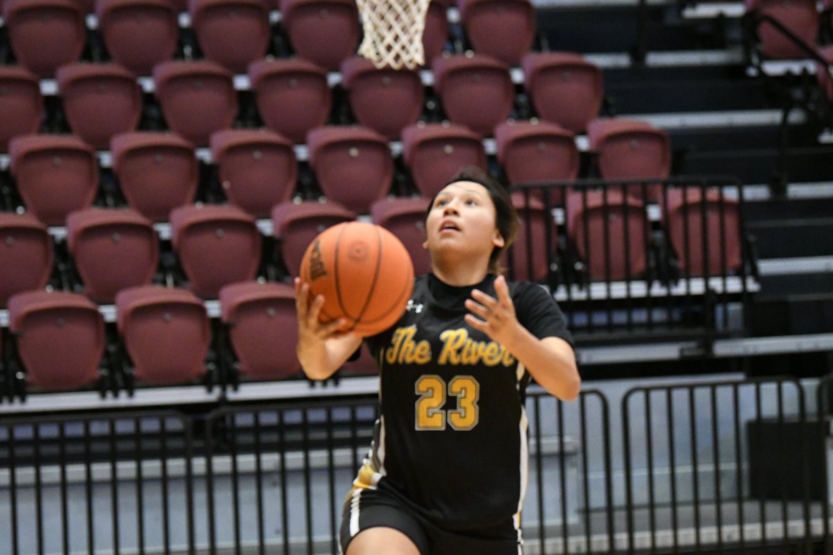 Today was a whole vibe! 💪🏽🔥
Weights, work, and Wildcat energy! 🐾🏀
#RRR #LockedIn #BuildingWomenAndWinners