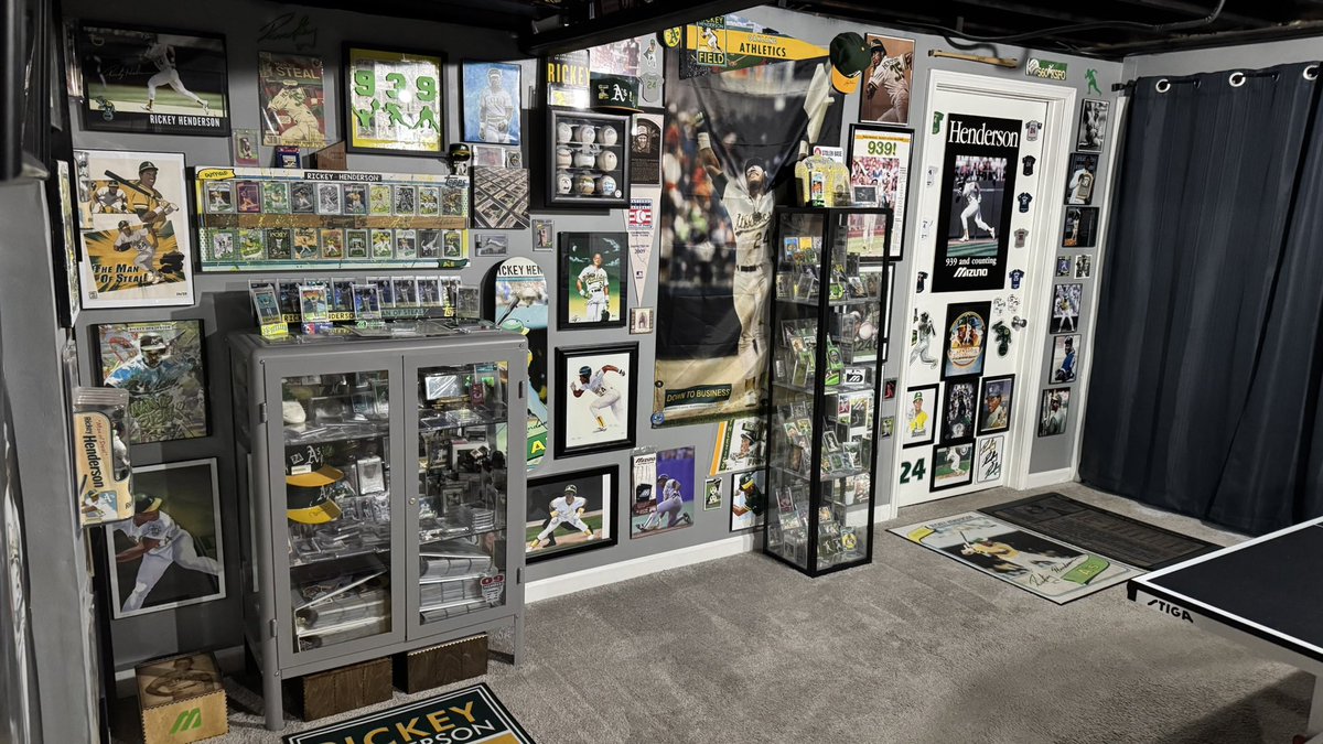 Collect Like a Champion Today! Welcome to the Rickey Henderson “Man-cave of Steal”…👀🐐💚