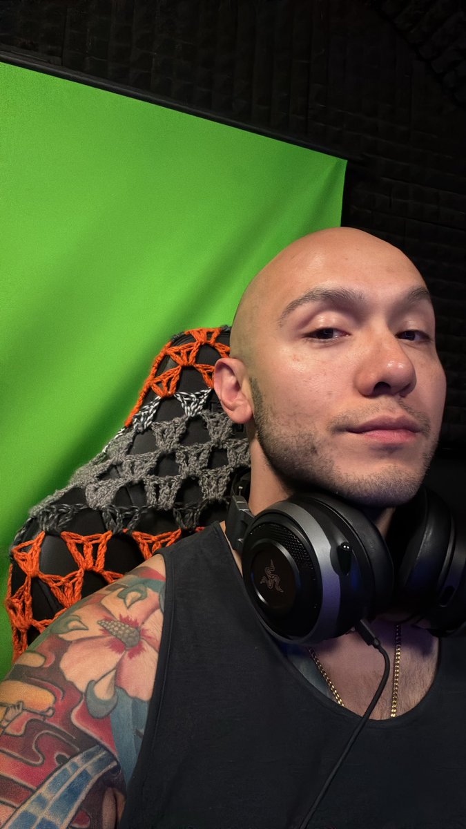 Grounded 2 Tonight!
Twitch.tv/gilli_gilli
#Grounded2 #Twitch