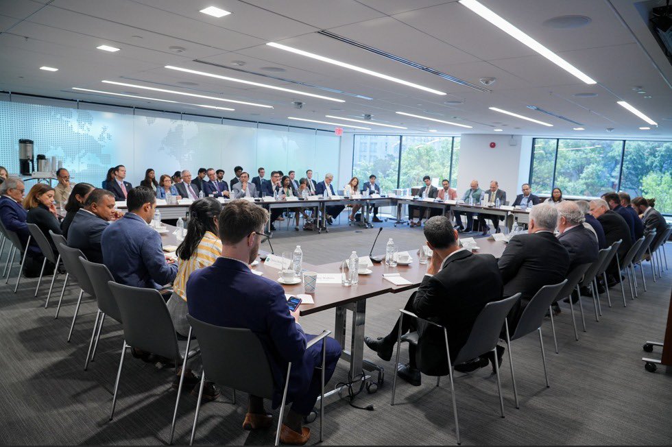 Amb Vinay Mohan Kwatra (@ambvmkwatra) on Twitter photo Had an engaging conversation with researchers, think tank community members, commentators & India enthusiasts <a href="/HudsonInstitute/">Hudson Institute</a>. Exchanged perspectives on strong India-U.S. partnership; discussed cooperation across multiple sectors including trade, technology, mobility, oil and Had an engaging conversation with researchers, think tank community members, commentators & India enthusiasts <a href="/HudsonInstitute/">Hudson Institute</a>. Exchanged perspectives on strong India-U.S. partnership; discussed cooperation across multiple sectors including trade, technology, mobility, oil and