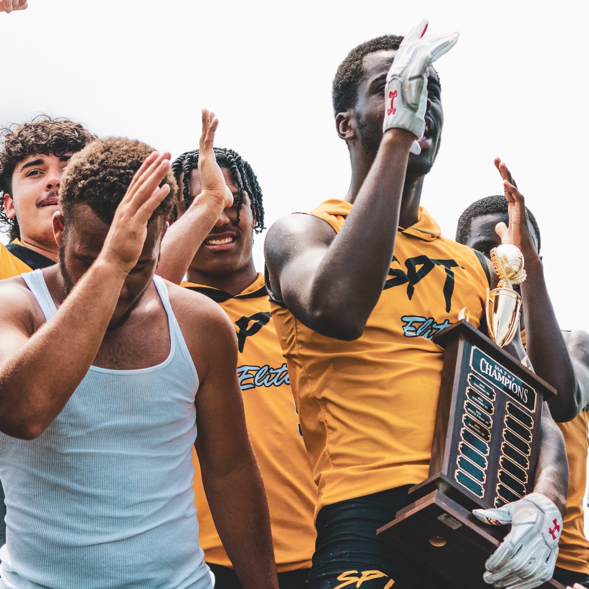 Imagine an Athlete (@athleteimagine) on Twitter photo IAA Presidents Cup 2.0 📸
Congrats to <a href="/PvilleKnightsFB/">ParkvilleKnightsFB</a> 🏆
wishing them and <a href="/Kenwoodftball/">Kenwood Football</a> <a href="/PHGatorsFB/">Perry Hall Football</a> #DundalkOwlsFB a successful and healthy season.
#theeIAAway
#summa2025 #shirtsandteeshirtsznisova IAA Presidents Cup 2.0 📸
Congrats to <a href="/PvilleKnightsFB/">ParkvilleKnightsFB</a> 🏆
wishing them and <a href="/Kenwoodftball/">Kenwood Football</a> <a href="/PHGatorsFB/">Perry Hall Football</a> #DundalkOwlsFB a successful and healthy season.
#theeIAAway
#summa2025 #shirtsandteeshirtsznisova