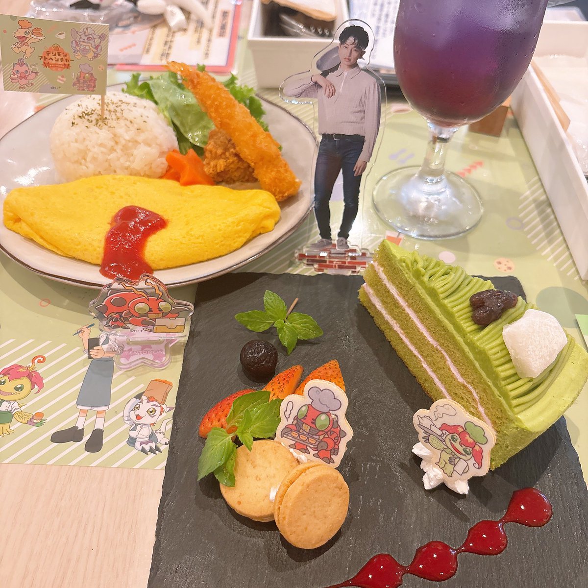 おはちりです🍤
もう8がつだー！！
久しぶりにお台場行きたいかも？？
またデジ活したいなー👾💓
#デジモンの日