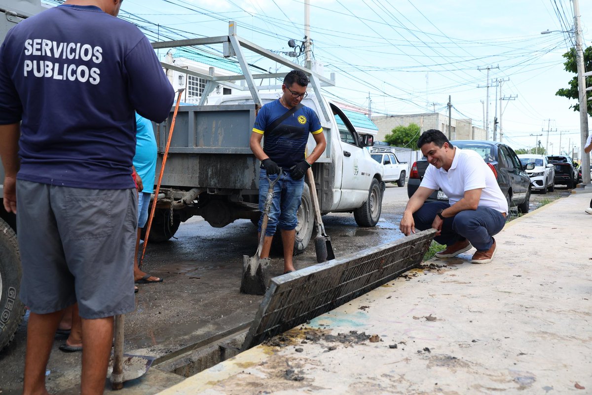 erikrihaniglez's tweet image. Supervisé los trabajos de limpieza y desazolve de pozos, en la calle 39 x 74 de la colonia Brisas del Sol, para seguir construyendo un #ProgresoParaTodos. 

#100xProgreso