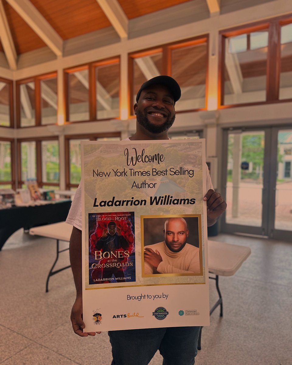 Chattanooga! Y’all showed up and showed out! I am so grateful to be in this space to talk about my journey and the importance of showing Black boys in a fantasy space!

I’m having such a great time on Bones at the Crossroads tour! 

You can get signed copies of both Blood at the